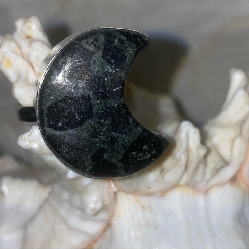 🌙 Galaxy Jasper handcrafted Moon cut ring